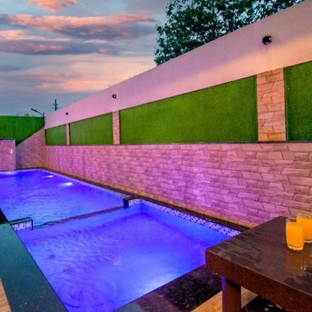 Laughtale Villa 4Bhk Swimming Pool Лонавала Экстерьер фото
